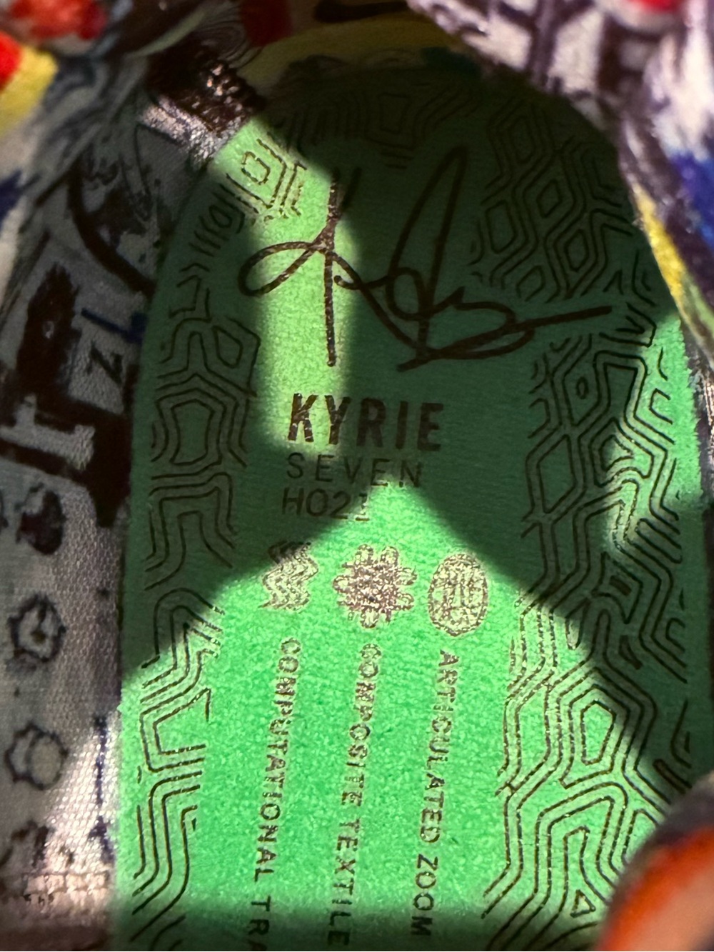 Nike Kyrie 7 “Visions” Basketball Shoes 2021 | White Multi-Color | Men’s Size 10 - Picture 14 of 14